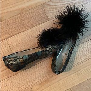 Sam Edelman Reina Feather Pom-Pom Flats